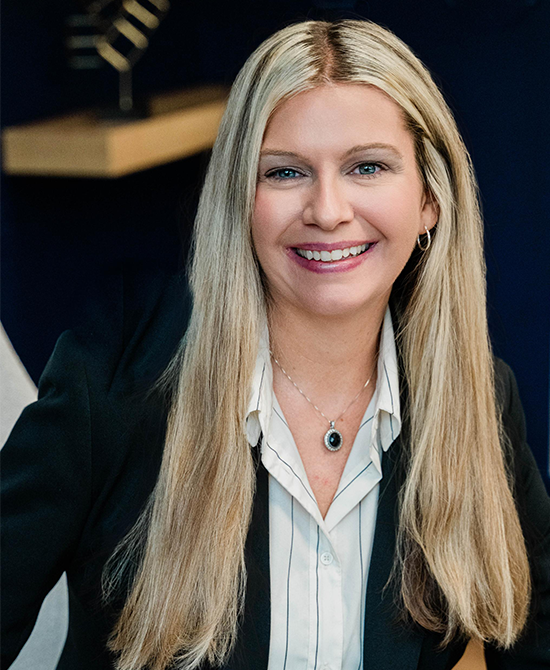 Erin Williams Headshot